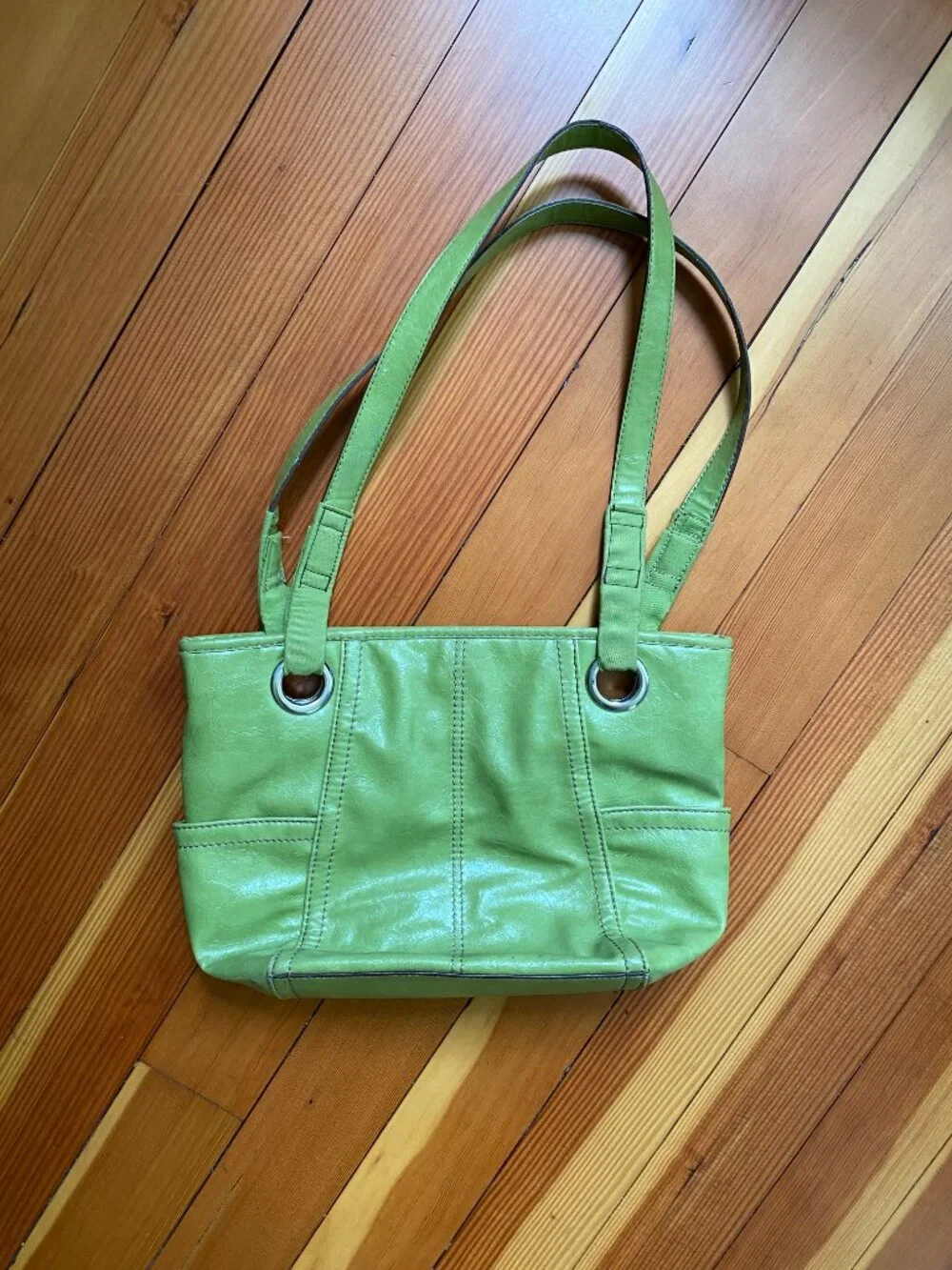 Vintage Y2K Relic Shoulder Bag in Green.